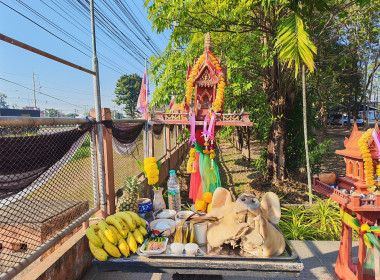 ไหว้สักการะสิ่งศักดิ์สิทธิ์ประจำศูนย์ฯ ... พารามิเตอร์รูปภาพ 3